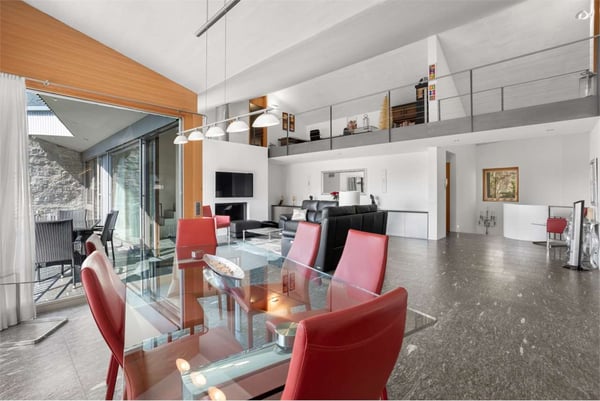 Giubiasco - Villa Architettonica di Prestigio con Jacuzzi e Design Uni 2