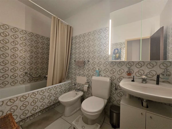 Giubiasco - Luminoso 1.5 locali con terrazza e due posteggi privati 8