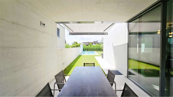 Villa Minergie con piscina a Villa Luganese 5