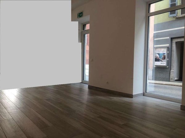 Affittasi Locale Commerciale - 40 m² - Centro Biasca 3