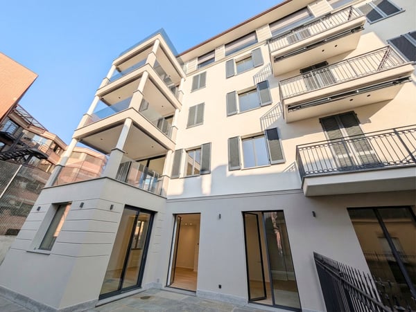 Viale Cassarate Nuova Residenza Domus Adriana 10