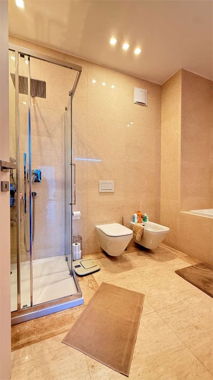 Esclusivo 1.5 locali con ampia terrazza e vista lago 13