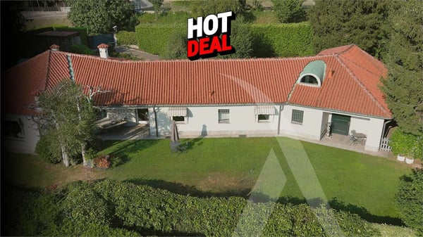 Incredible Villa on the lake of Montorfano (COMO) 2