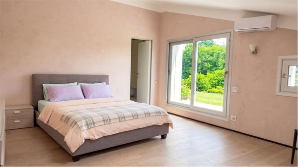 Splendida villa di lusso con piscina coperta e parco - vicino Svizzera 9