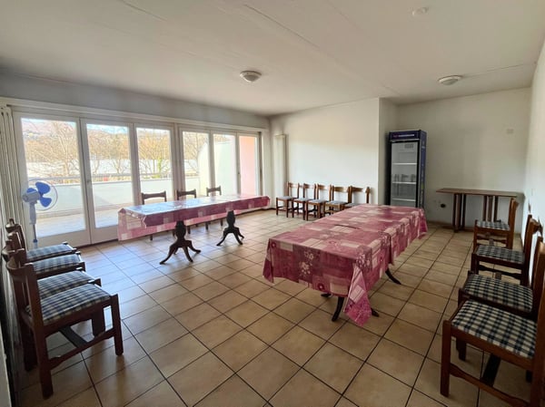 Immobile commerciale con funzione ristorativa e residenziale – Genestrerio 15