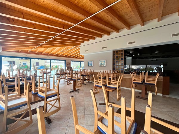 Immobile commerciale con funzione ristorativa e residenziale – Genestrerio 9