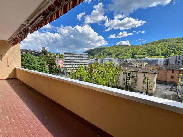 Affittasi luminoso 1.5 in centro Chiasso, in posizione strategica e ben servita 11