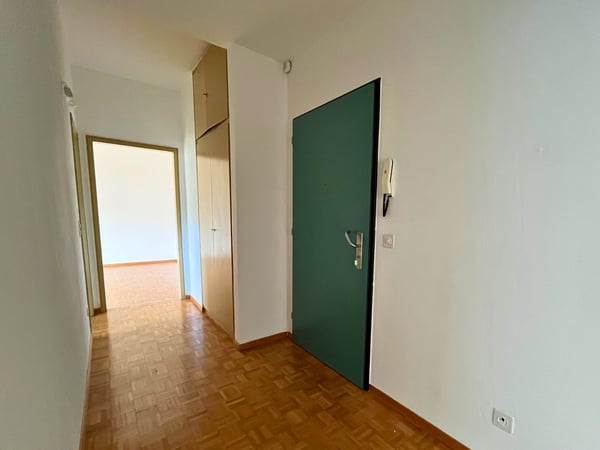 Affittasi luminoso 1.5 in centro Chiasso, in posizione strategica e ben servita 10