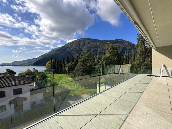 Maisonette su più livelli con ampio giardino in residenza di pregio 17