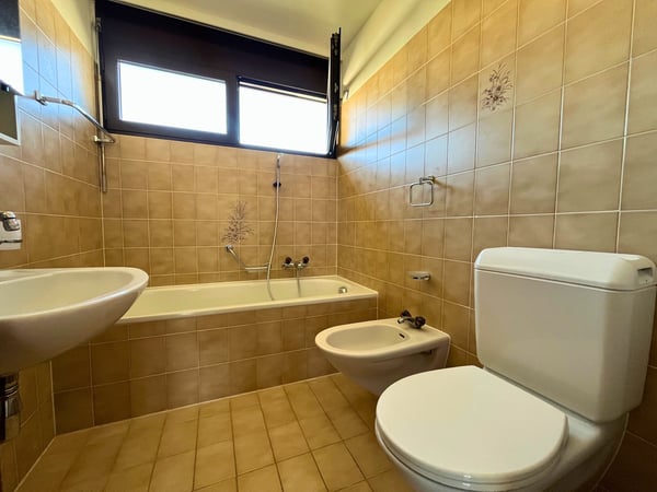 Palazzina residenziale con 11 appartamenti 2.5 - Locarno 3