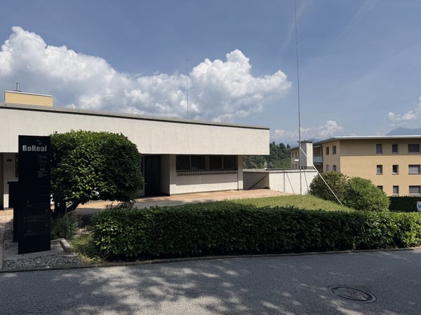 Ufficio monolocale in affitto a Pazzallo 12