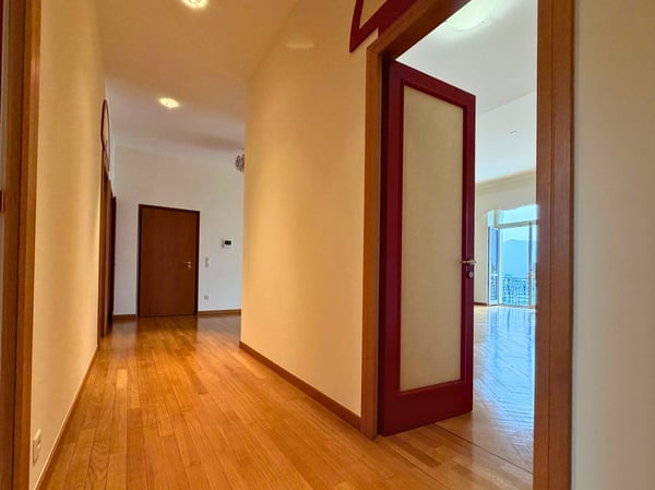 Residenza Bristol | Ampio 3.5 locali con splendida vista lago 4