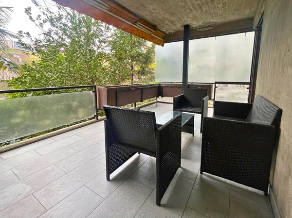 LUGANO LORETO – LUMINOSO 2.5 LOCALI CON AMPIA TERRAZZA, IMMERSO NEL VERDE 5