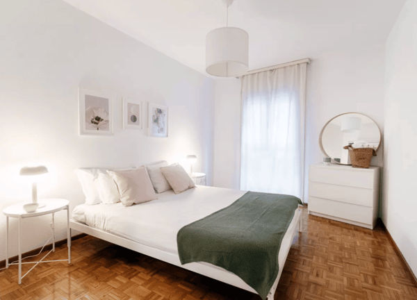 Trilocale arredato con parcheggio privato – Chiasso 6