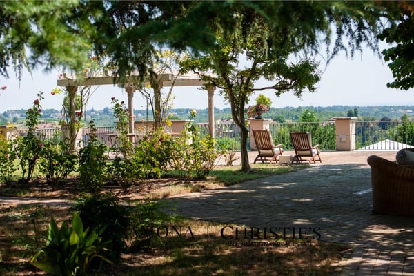 VILLA DUSIO - CHARMANTER WOHNSITZ IN DEN HÜGELN DER LANGHE 12