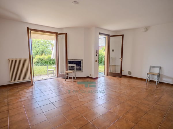 Studio-Apartment mit Privatgarten und herrlichem Seeblick in Cerro di Laveno Mombello 6