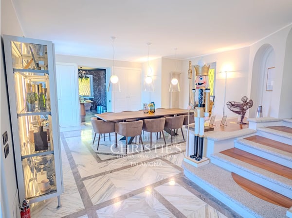 Exklusive Villa am Ufer des Lago Maggiore 12