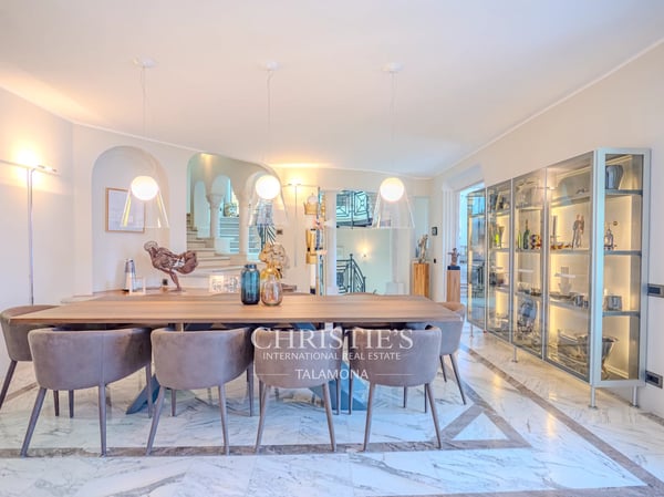 Exklusive Villa am Ufer des Lago Maggiore 11