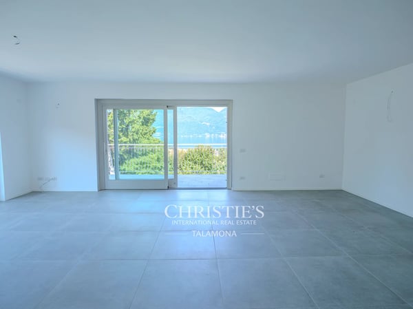 Exklusive Eigentumswohnung mit Privataufzug und Seeblick 2