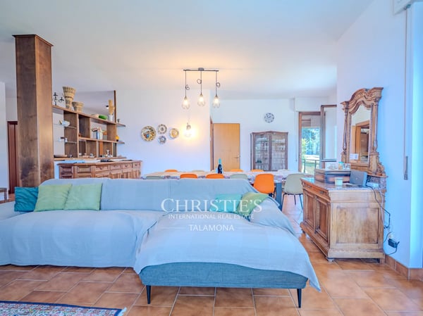 Exklusive Villa mit Pool und einzigartigem Panoramablick auf den Lago Maggiore 12