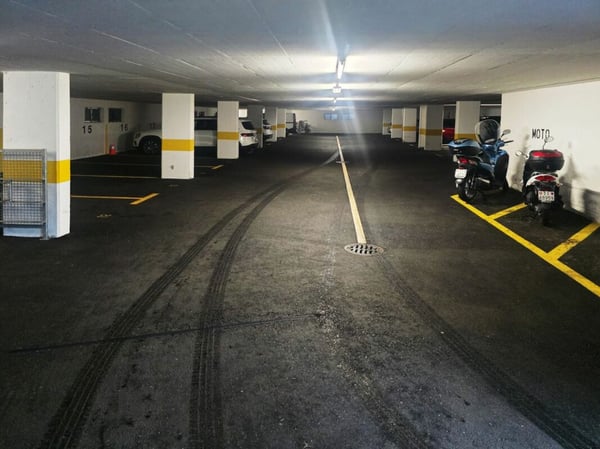 Tiefgaragenparkplätze in Ascona zu vermieten / Posti auto in autorimessa in affitto ad Ascona! 1