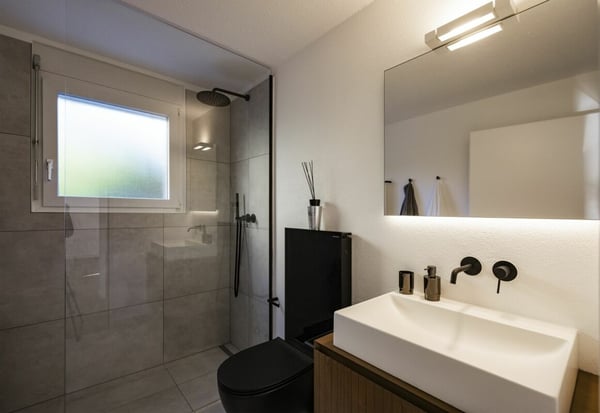 Ascona - 1.5 locali con due giardini privati in posizione esclusiva / Ascona - 1.5-Zi. Gartenwohnung mit zwei Privatgärten in Toplage 10