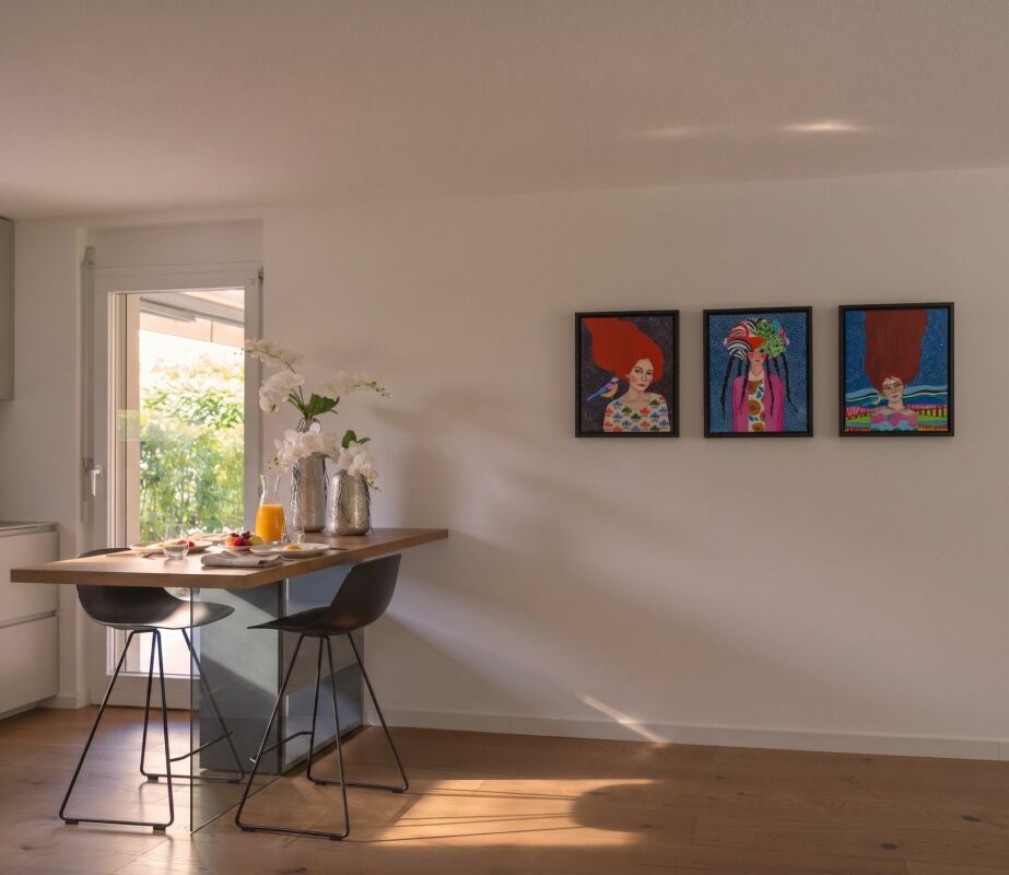 Ascona - Elegante appartamento con ampio giardino privato e camino / Ascona - Elegante Wohnung mit grosszügigem Privatgarten und Cheminée