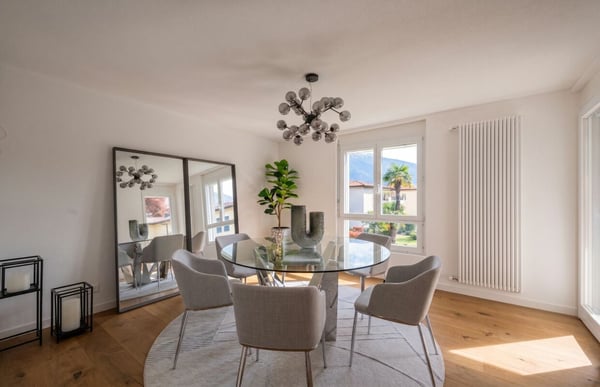ASCONA - Exklusive Maisonette mit Cheminée, sonnigen Terrassen & nur 6 Wohneinheiten | Duplex esclusivo con camino, terrazze soleggiate e solo 6 unità abitative 4