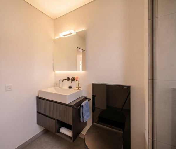 ASCONA - Exklusive Maisonette mit Cheminée, sonnigen Terrassen & nur 6 Wohneinheiten | Duplex esclusivo con camino, terrazze soleggiate e solo 6 unità abitative 6