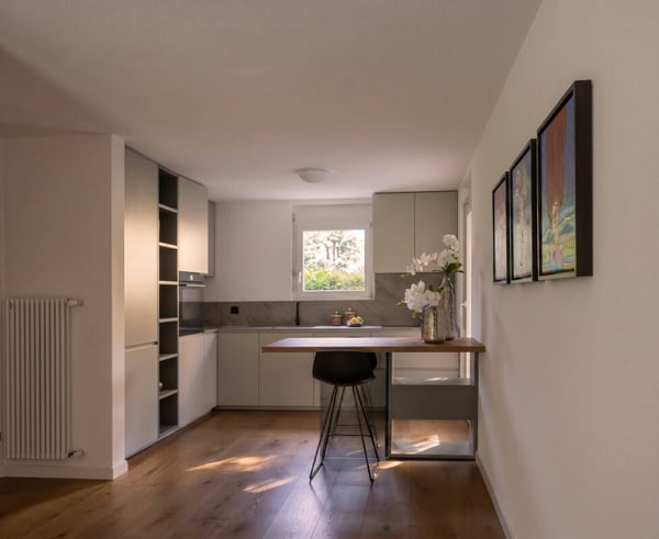 Ascona - appartamento raffinato con ampio giardino privato e camino
