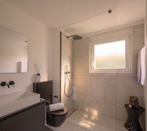 Ascona - appartamento raffinato con ampio giardino privato e camino 8