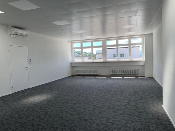 Modernes Büro mit Dachterrasse 4