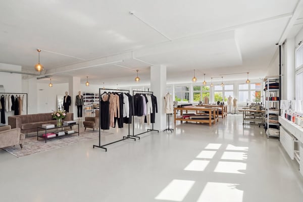 440 m2 Gewerbeflächen mit Warenlift und Nutzlast von 1'300 kg/m² 11