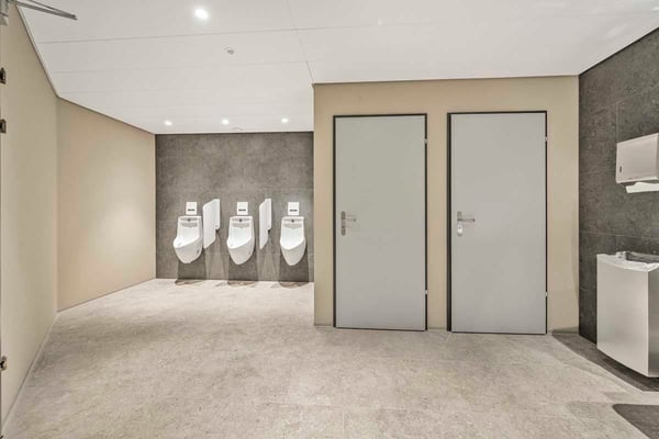 Frisch ans Werk in Reinach – ausgebaute 1020 m² Laborfläche im Sternenhof 14