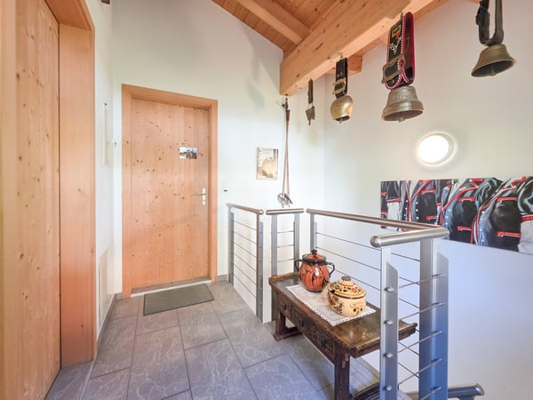 WOHNHAUS MIT ZWEI EINHEITEN 20