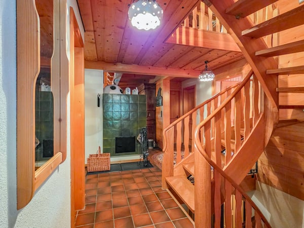 Chalet mit Einliegerwohnung 5