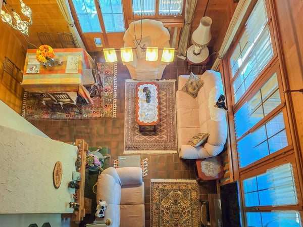 Chalet mit Einliegerwohnung 23