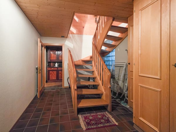 Chalet mit Einliegerwohnung 27