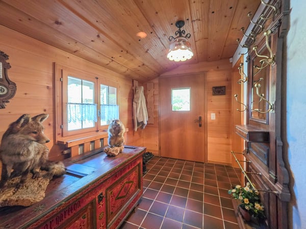 Chalet mit Einliegerwohnung 4