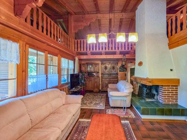 Chalet mit Einliegerwohnung 11