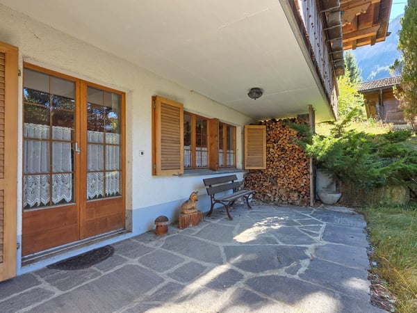 Chalet mit Einliegerwohnung 36