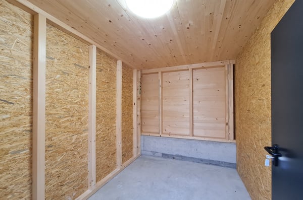 Moderne 1.5-Zimmer-Wohnung mit Balkon und schöner Aussicht in Kandergrund 18