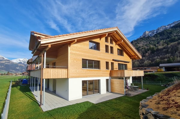 Moderne 1.5-Zimmer-Wohnung mit Balkon und schöner Aussicht in Kandergrund 21