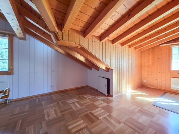 8.5 Zimmer Maisonette-Wohnung im OG/DG 13