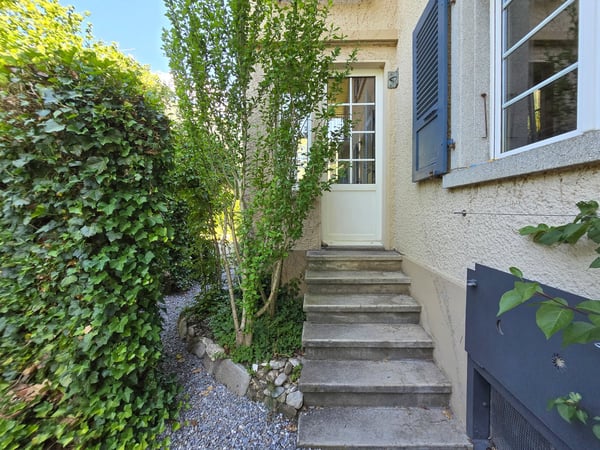 12 Zimmer Wohnhaus 41
