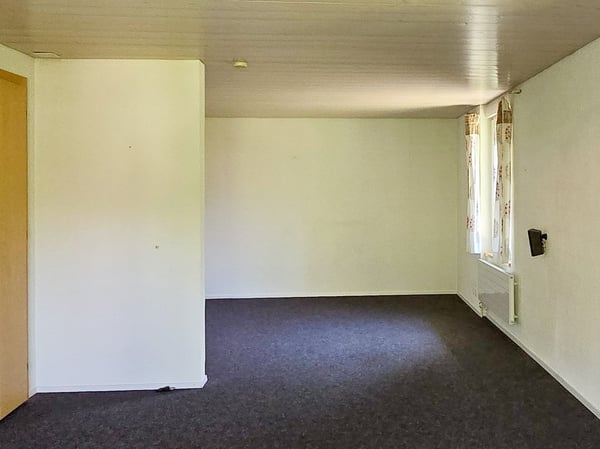 12 Zimmer Wohnhaus 9