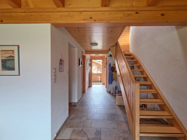 4 Zimmer Wohnung OG/DG 12