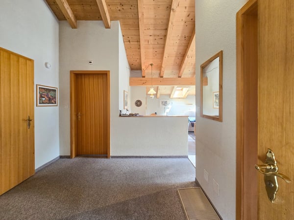 3.5 Zimmer Wohnung im DG 4