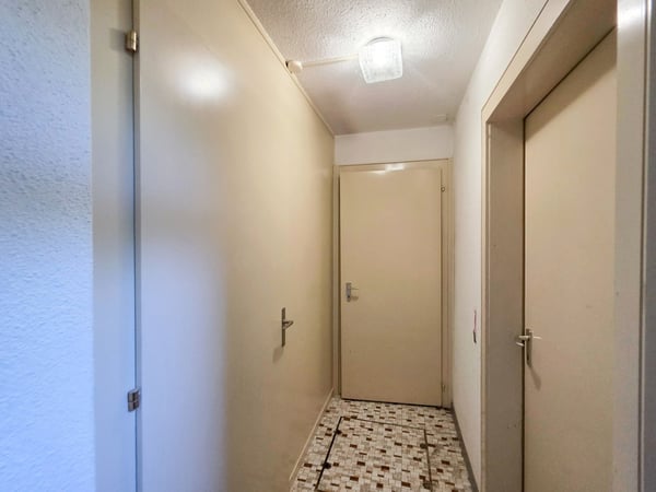 Mehrfamilienhaus mit drei Einheiten 38