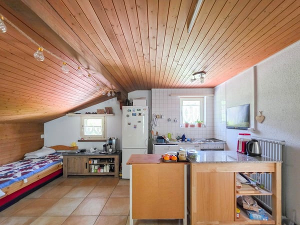 Mehrfamilienhaus mit drei Einheiten 25